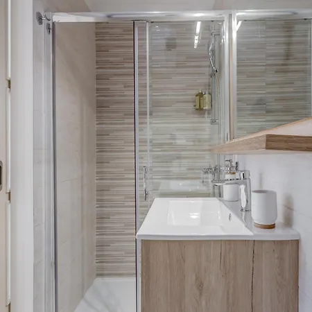 Victoria Luxury - Downtown Casa de hóspedes 4*