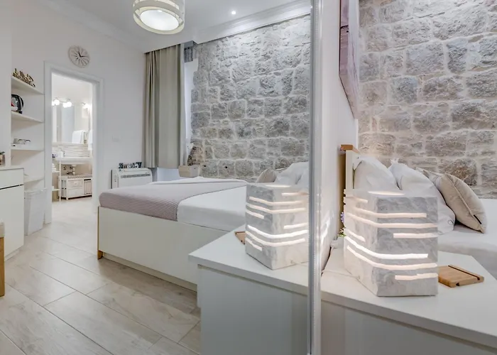 بيت ضيافة Victoria Luxury - Downtown