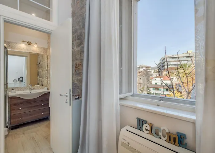 Victoria Luxury - Downtown 4*