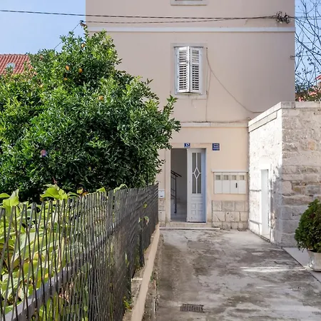 Victoria Luxury - Downtown