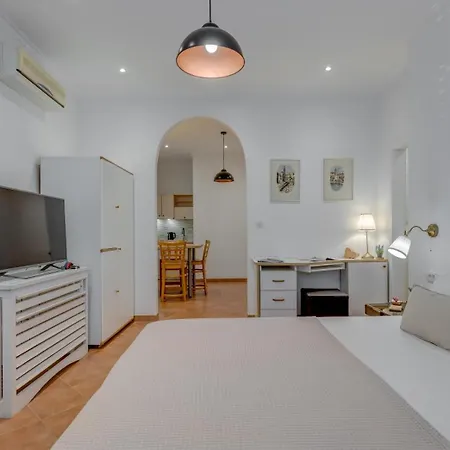 Victoria Luxury - Downtown
