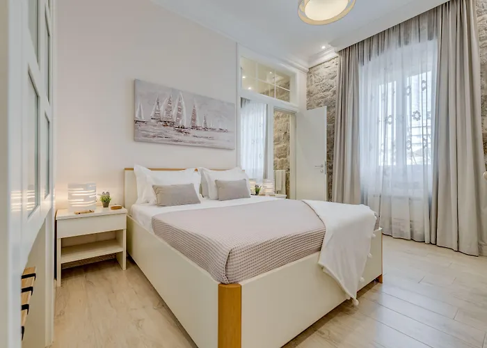 Victoria Luxury - Downtown بيت ضيافة سبليت