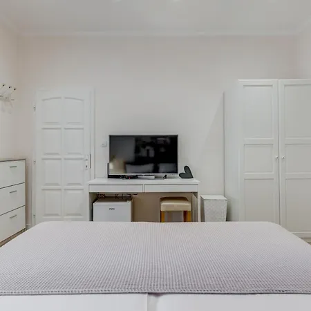 Victoria Luxury - Downtown