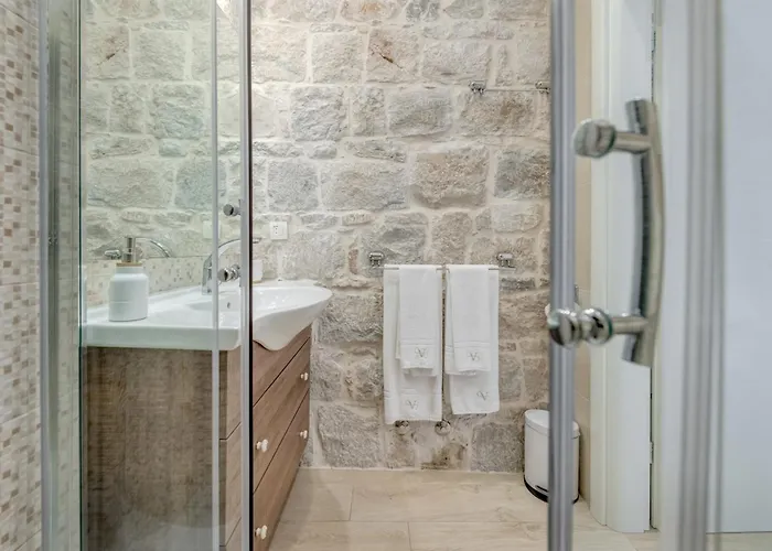 Victoria Luxury - Downtown Konukevi 4*