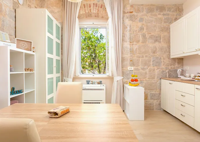 Victoria Luxury - Downtown Konukevi 4*